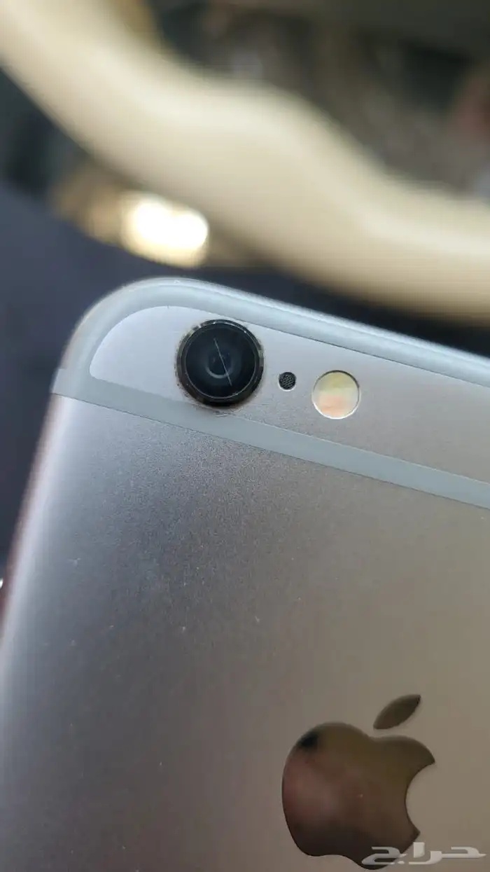 جوال ايفون 5 السعر 300 ريال ما نظيف جدا 0