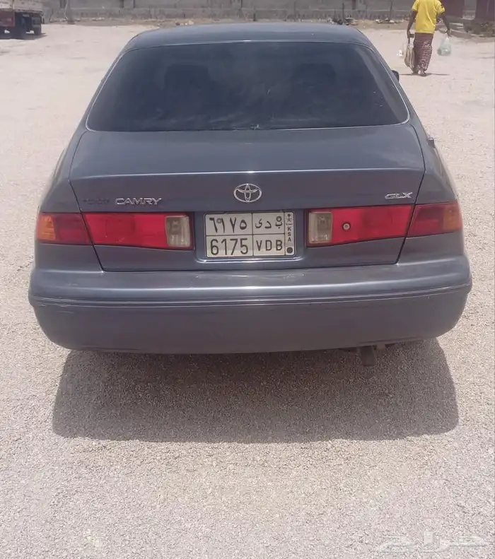 للبيع كامري 2001 البيع مستعجل 2