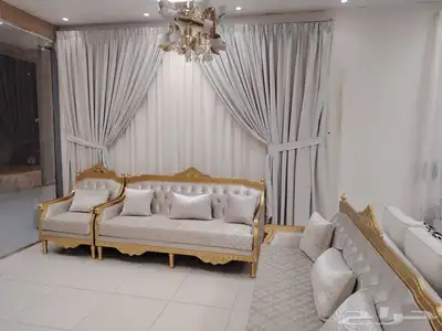 فني تفضل جميع انواع الكنب والستاير تنجيد وتلبيس كنب 40