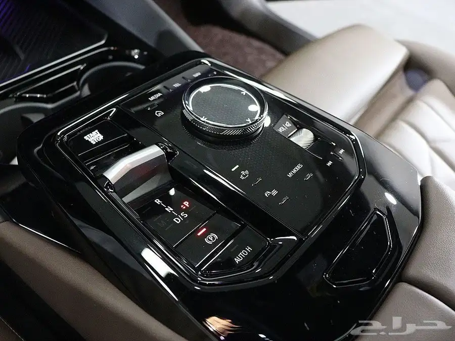 للاستيراد من كوريا _ BMW 520i M Kit _ 2024 12