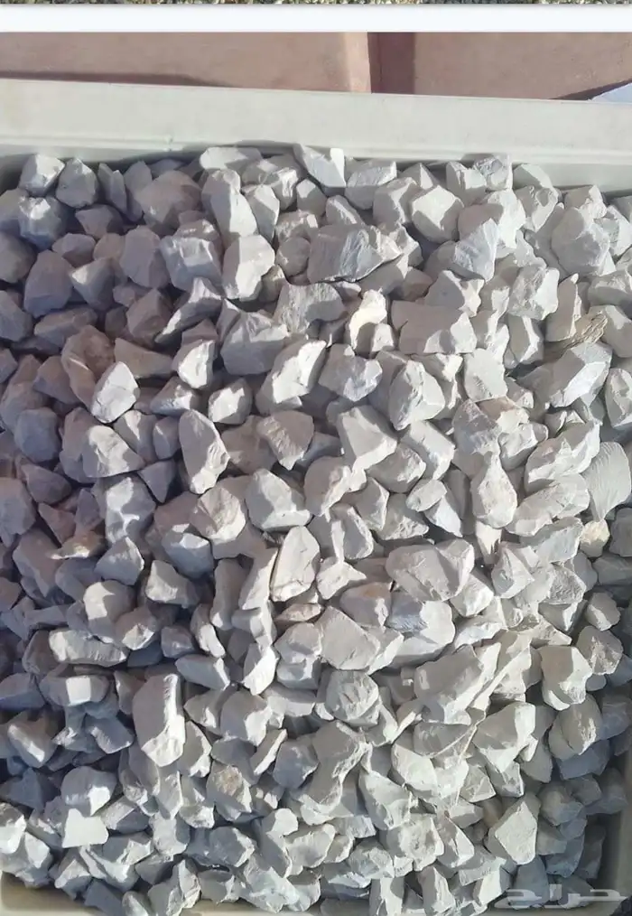 بحص ابيض ورمل ابيض واحمر واسفلت وصبيز 6