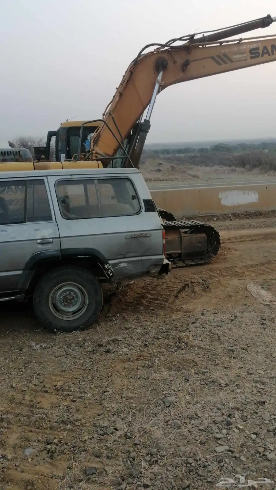اشغال عامه بناء بكلين وقص وتحميل 0