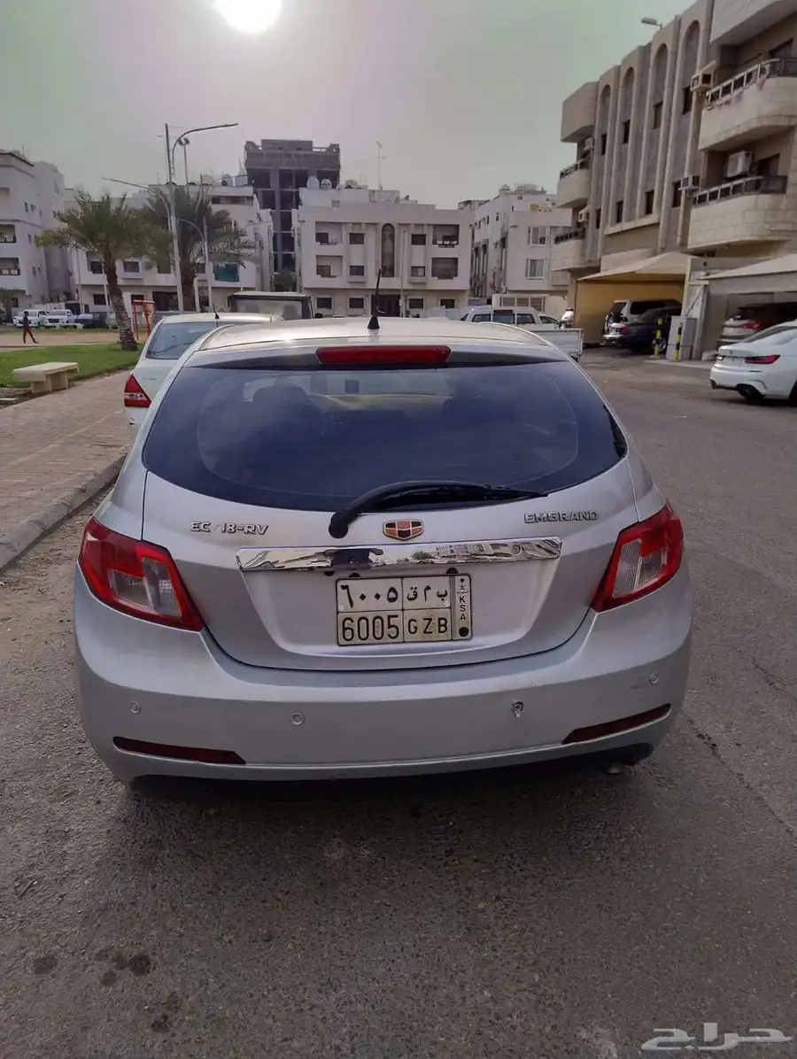 جيلي 2012 5