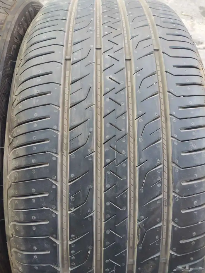 اربع كفرات جودير أمريكي 235 50 19 5