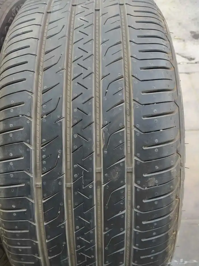 اربع كفرات جودير أمريكي 235 50 19 1