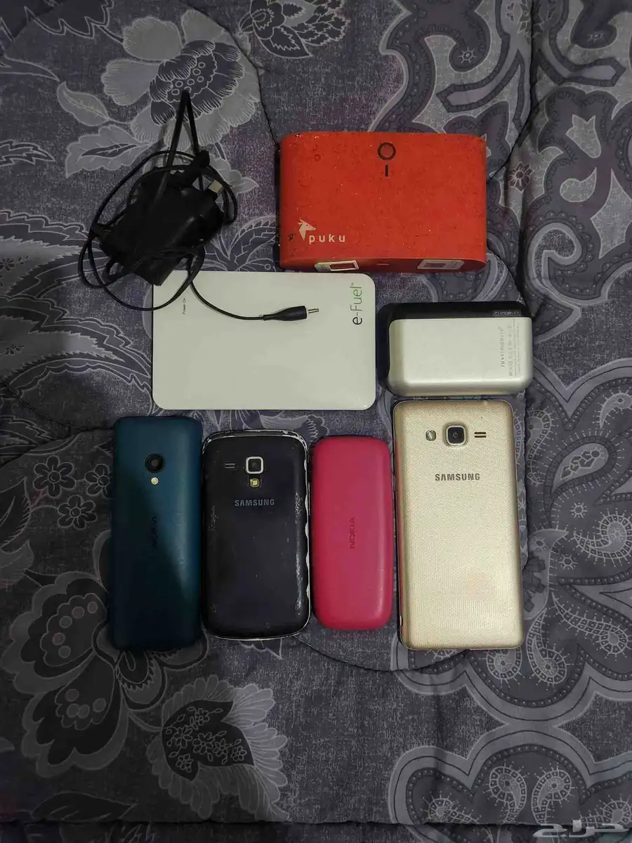 Phones   Power Banks Bundle 1