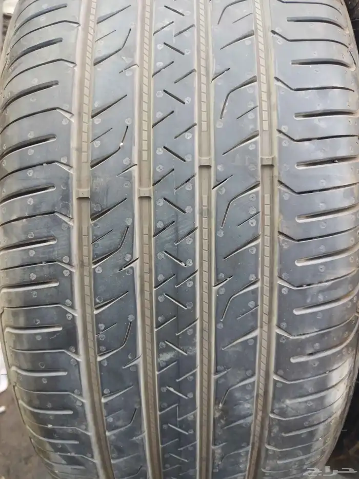 اربع كفرات جودير أمريكي 235 50 19 7