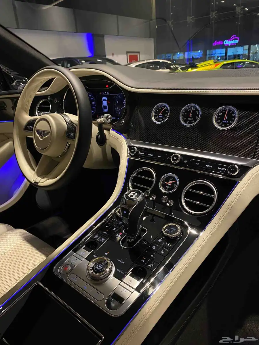Bentley continental GT S 2023 7