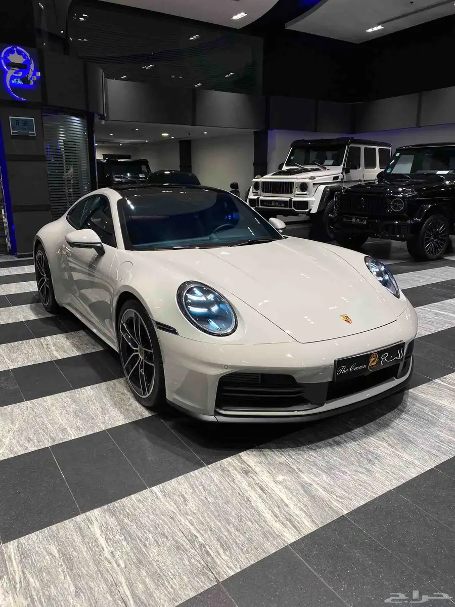 Porsche 911 Carrera 2025 2