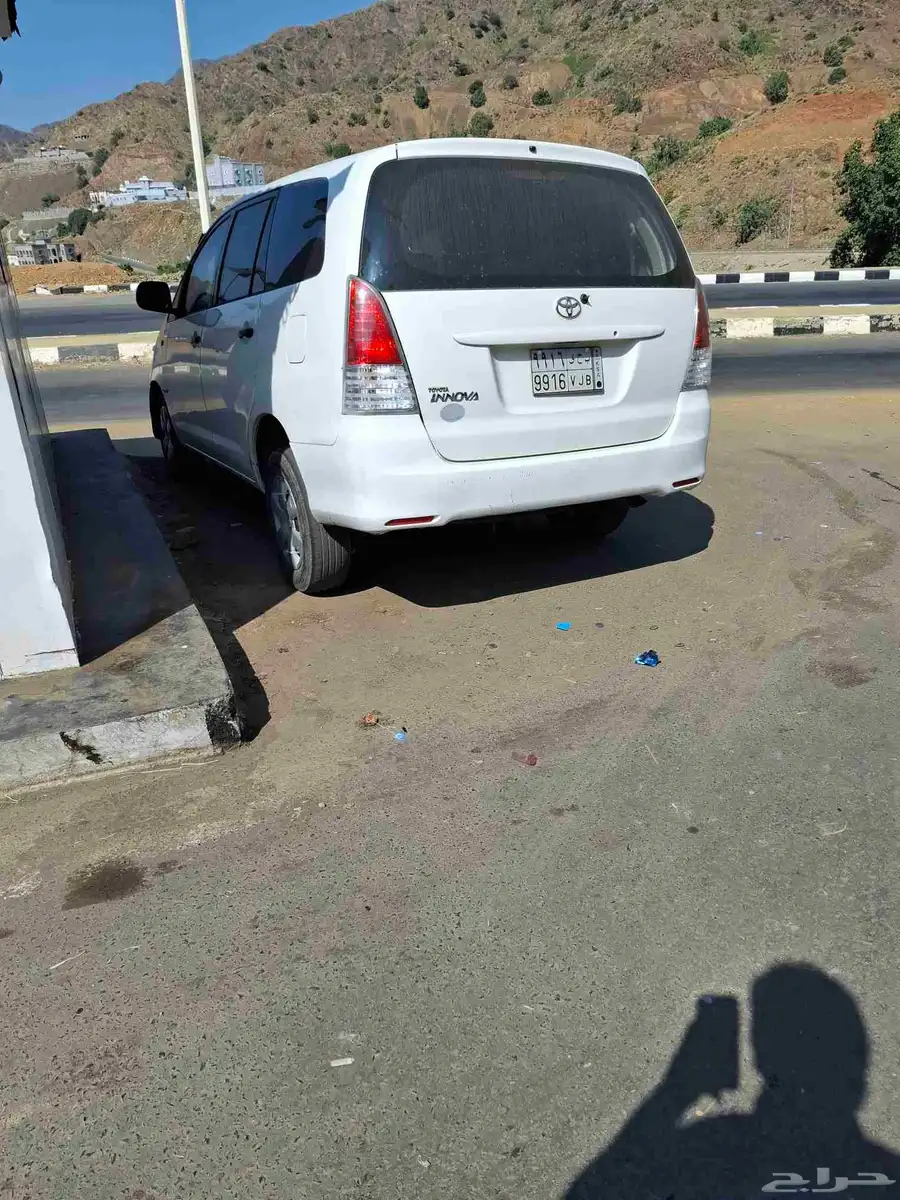 تويوتا انوفا 2009 4