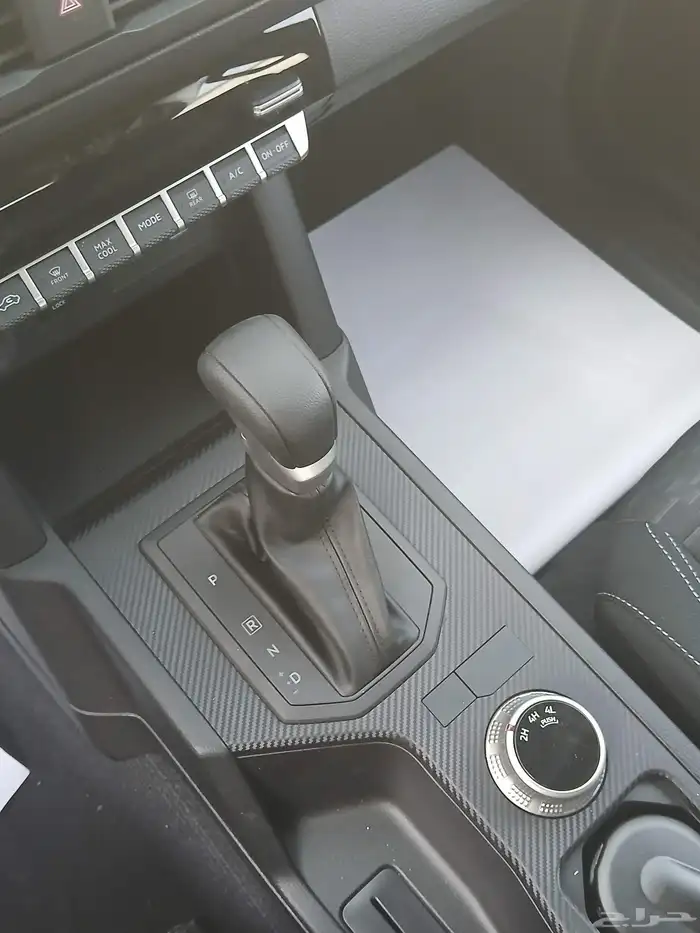 ميتسوبيشي L200 2024 4