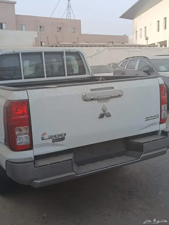 ميتسوبيشي L200 2024 0