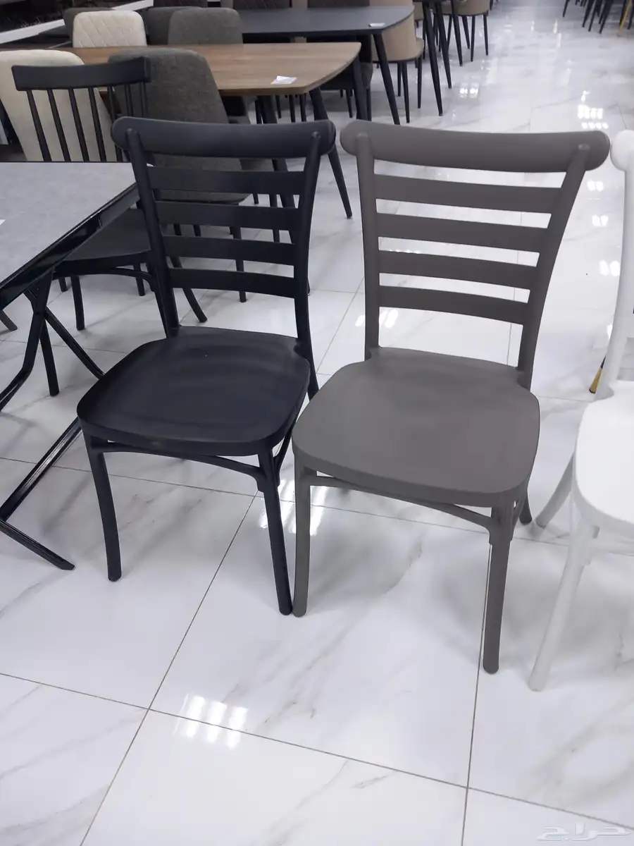 كراسي وطاولات فايبر 5