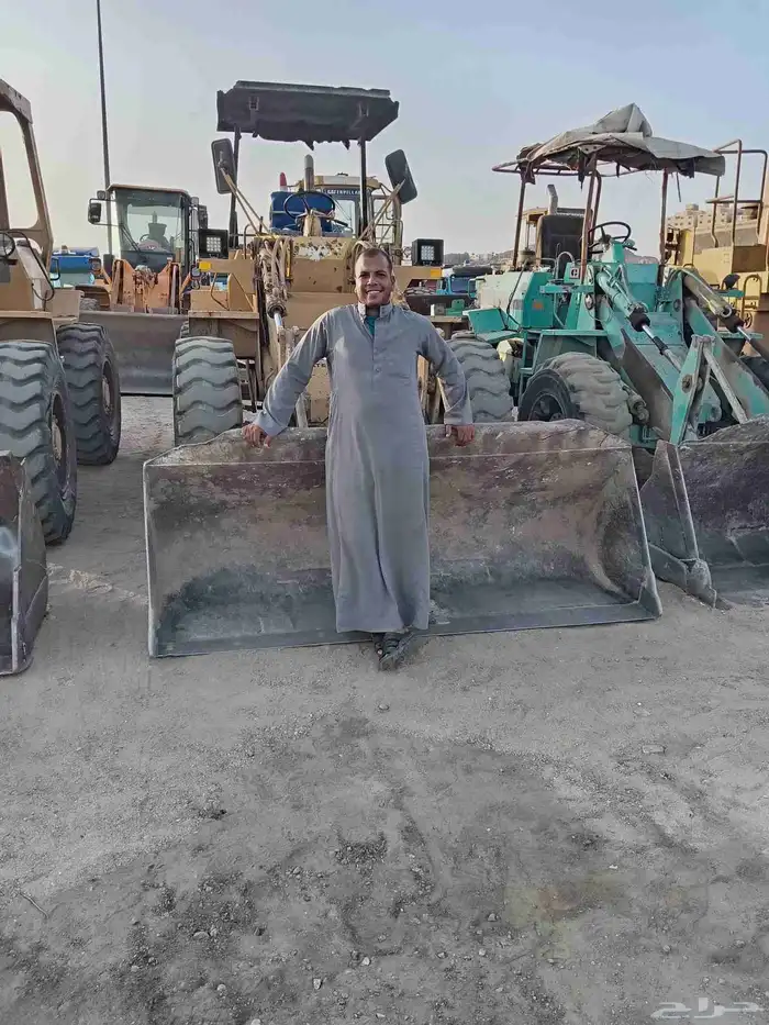 سلام عليكم يوجد لدينا جميع المعدات للتجار للحفر 3