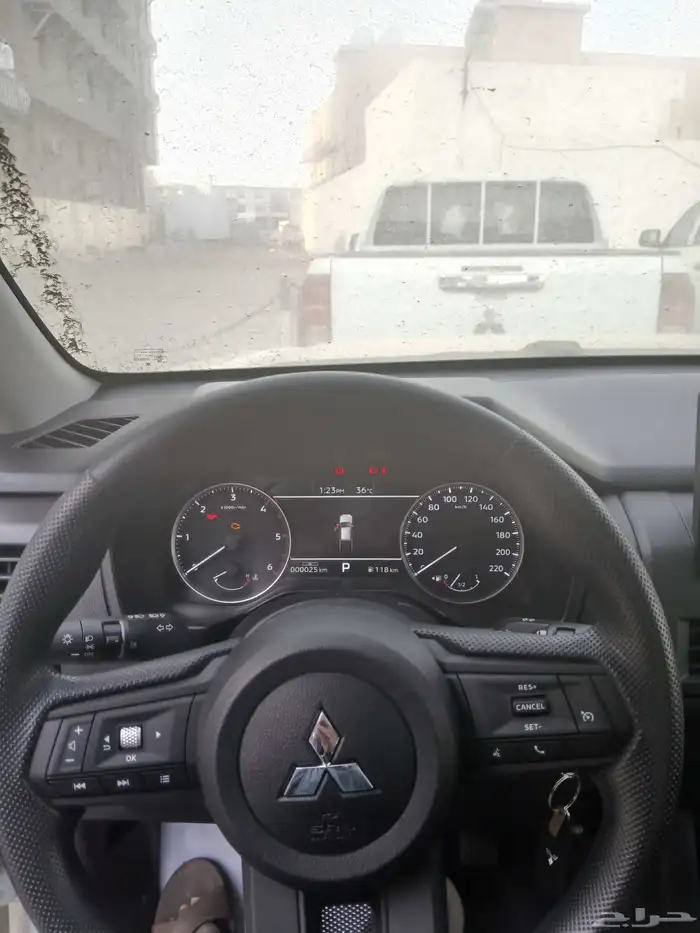 ميتسوبيشي L200 2024 7