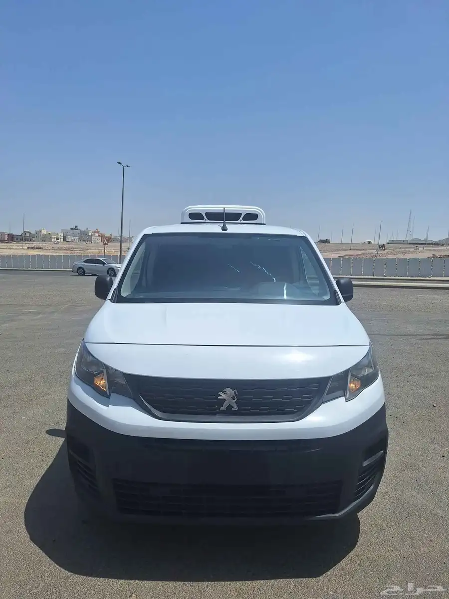 بيجو باتنر للايجار 0