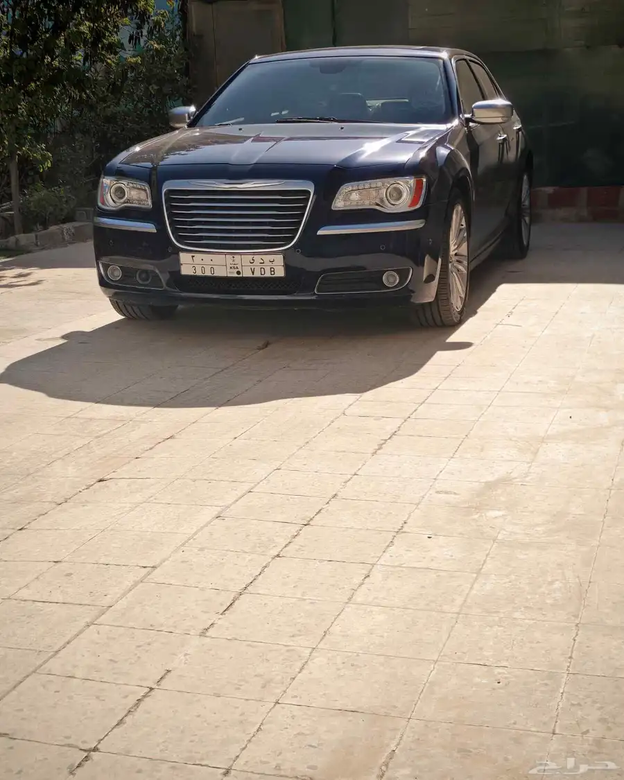 كرايسلر 300 موديل 2013 مخزنه 18