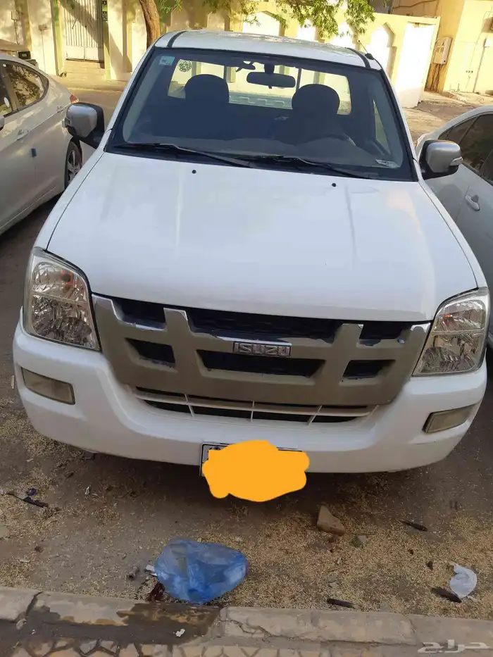 ايسوزو 2008للبيع فحص جديد استمارة منتهيه سنه ماشي 40الف 1