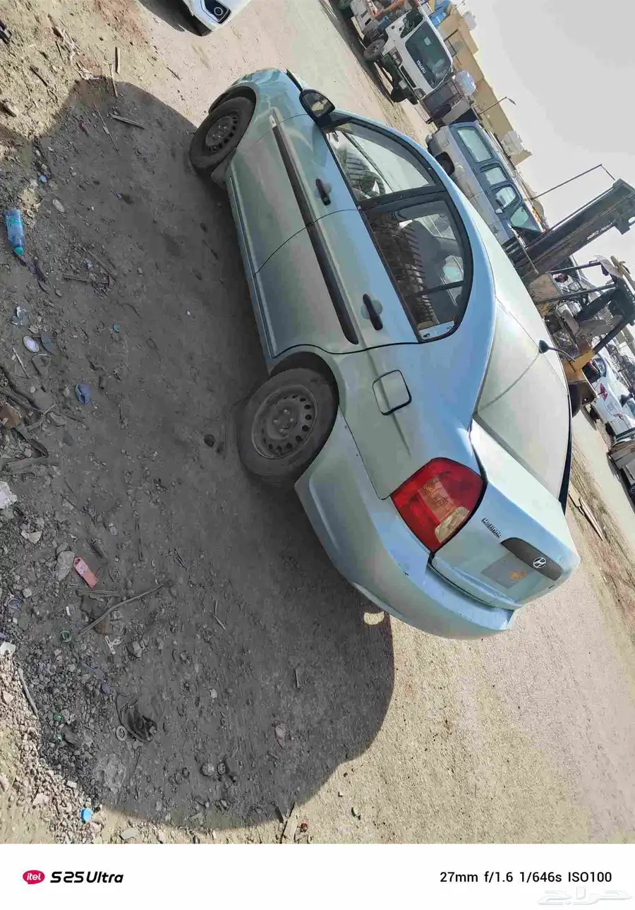 هونداي اكسنت دبدوب 2010 قطع غيار فقط تشليح الحائر 2