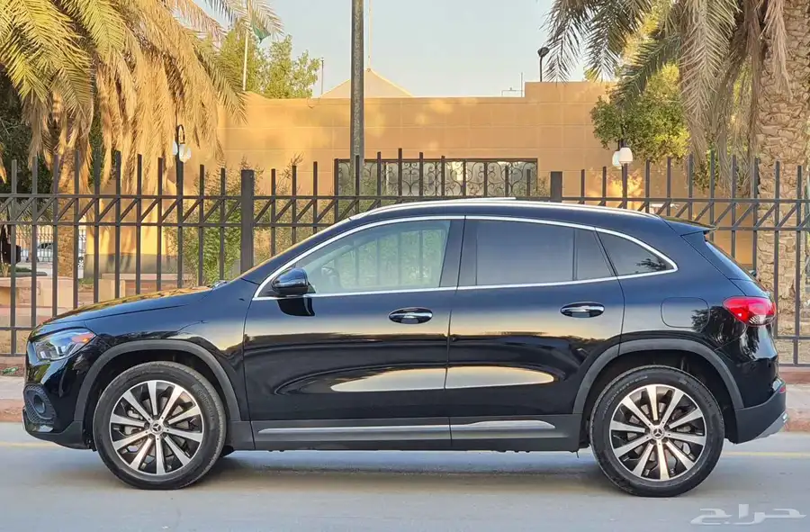 مرسيدس 2020 GLA 250فل سعودي 4