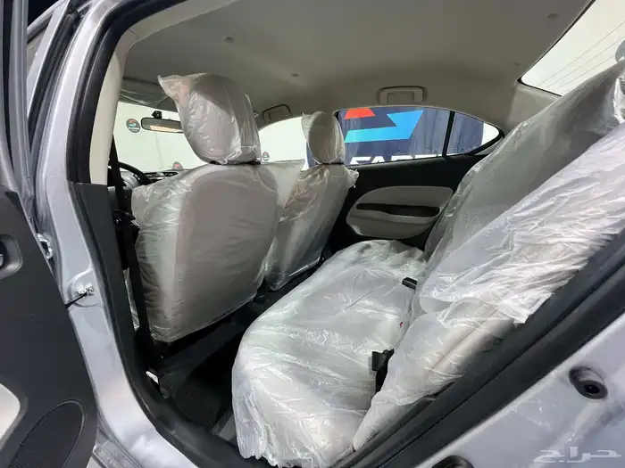 ميتسوبيشي اتراج GLX 2024 5