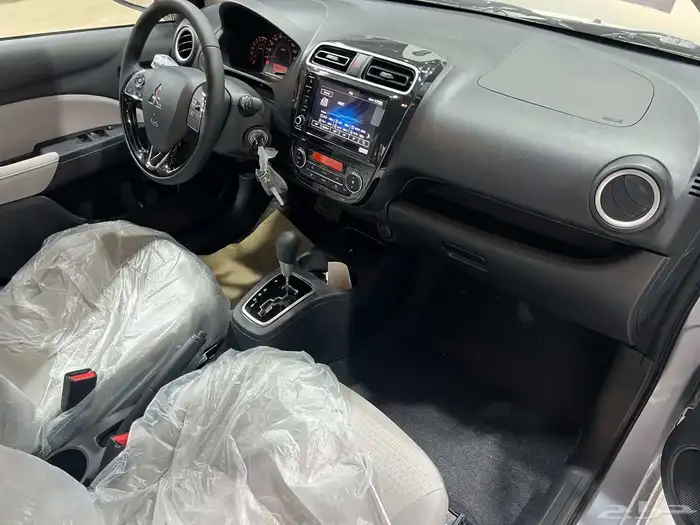 ميتسوبيشي اتراج GLX 2024 12