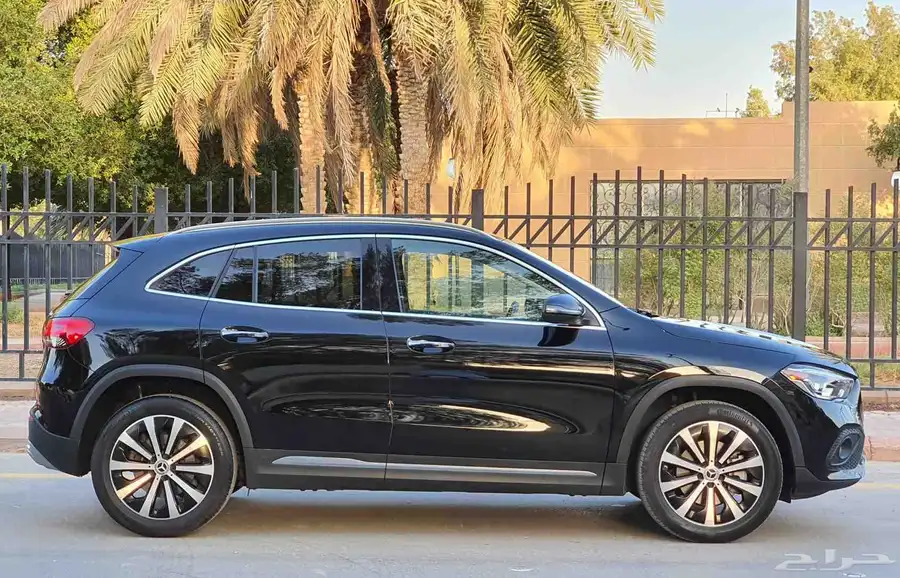 مرسيدس 2020 GLA 250فل سعودي 3