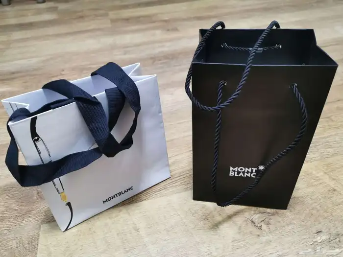 علبة مون بلان جيفنشي بالمان فراري YSL بربري CD مازراتي اجنر 45