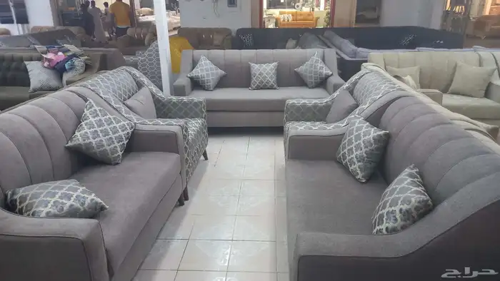 طقم 4 قطع 2 كبير 2 كراسي مفرد بسعر 1800 ريال الحقوا العروضات 9