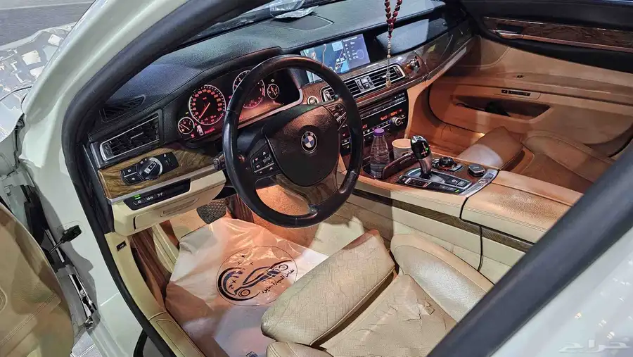 سياره نظيفه والبيع سمح BMW موديل 2009 محوله 2022 9