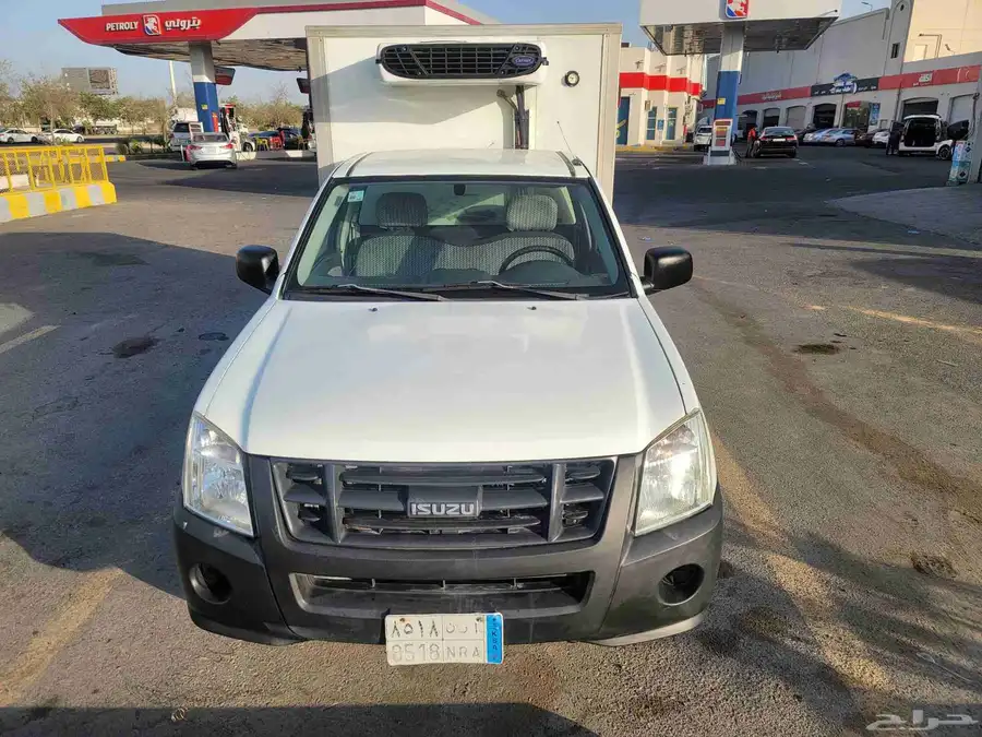 Isuzu model 2009 price 35000 9