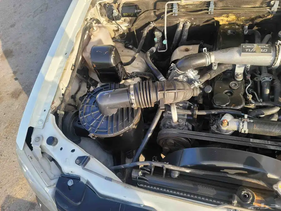 Isuzu model 2009 price 35000 8