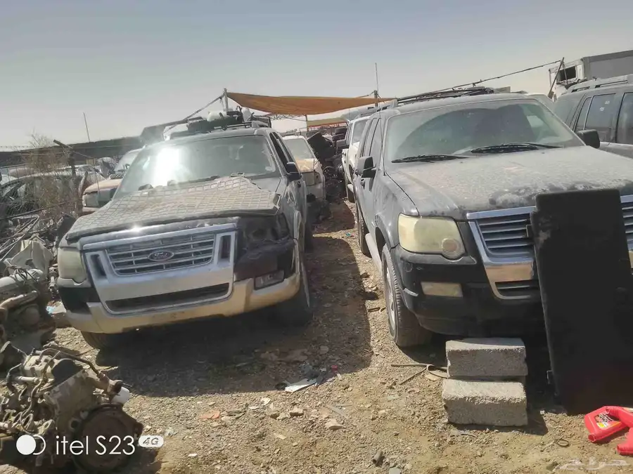فورد اكسبلورر من 2002 إلى 2010قطع غيار تشليح 0