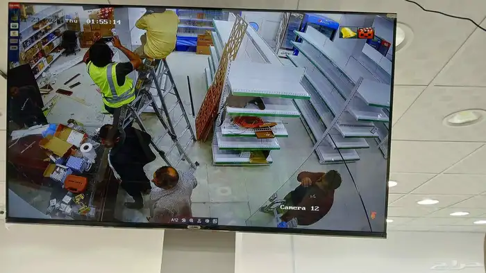فني صيانة كاميرات مراقبه 12