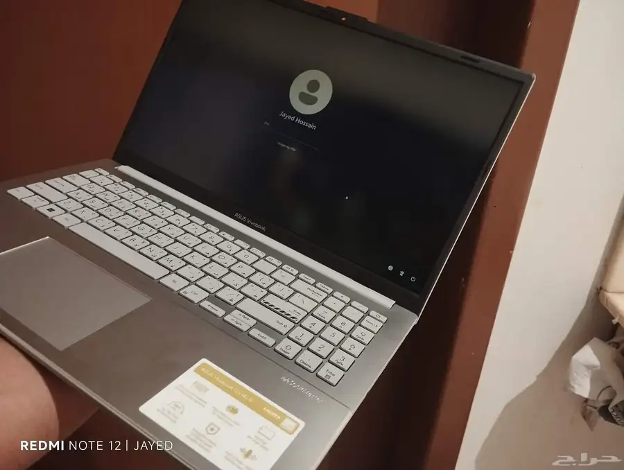 ASUS laptop 4