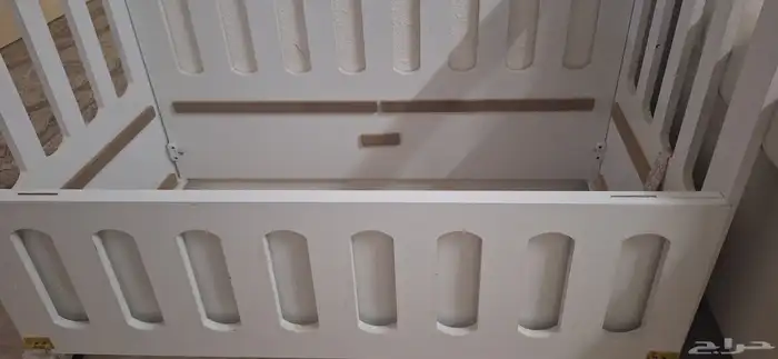 سرير اطفال 0