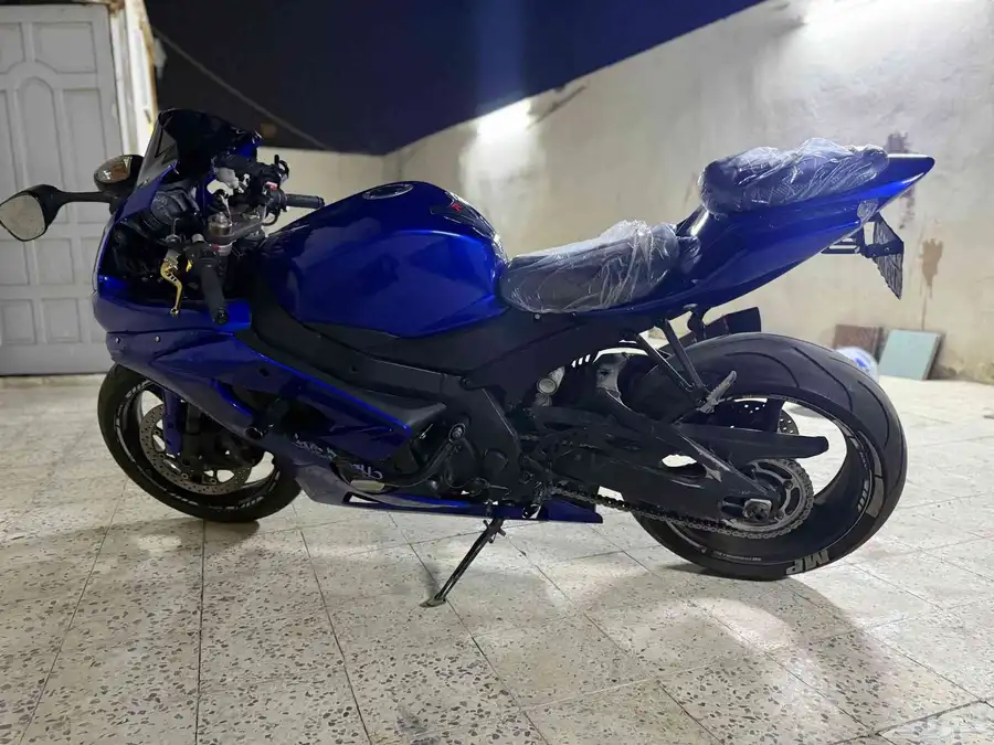 دباب سوزوكي 1000 موديل 2006 للبيع 1