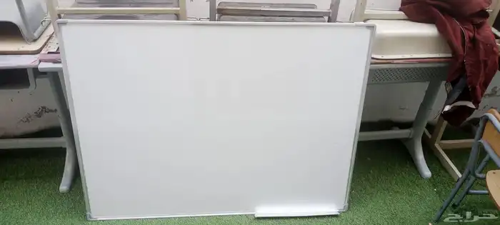 طاولات وكراسي مدرسيه متوفر عدد 0