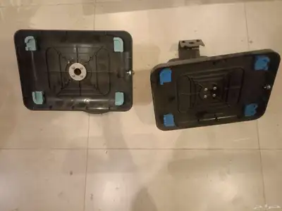 يوجد 2 درج كاشير يحتاج بعض سيانه حاجه خفيفا وي 2 حامل تابلت 0