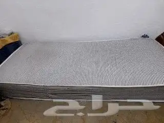 سرير ومرتبه باحاله جيده ونظيفه  تواصل خاص فقط 1