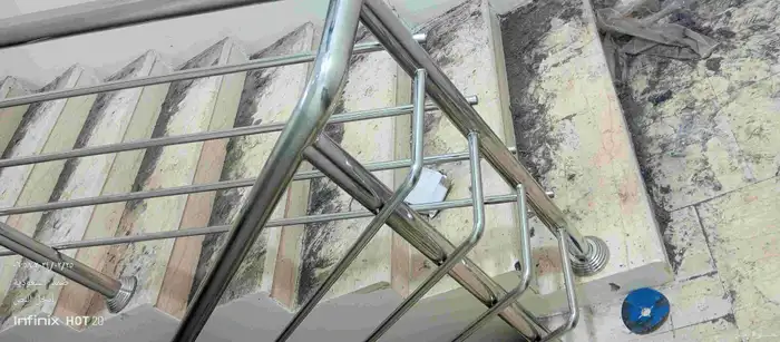 دربزين استنس استيل 304 4