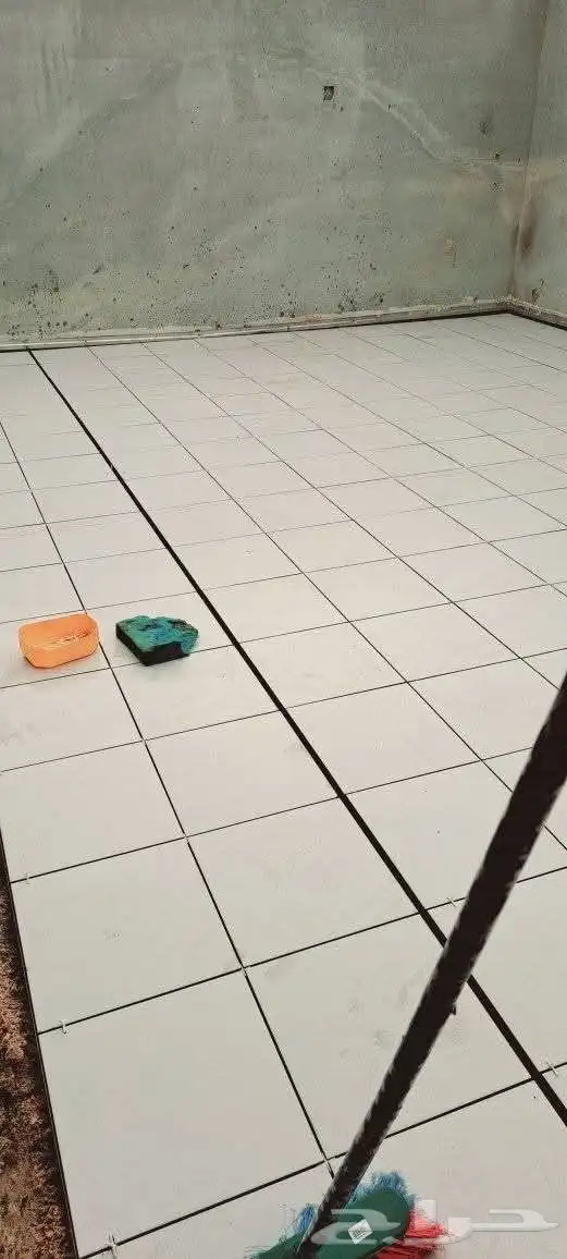 مبلط بلاط 5