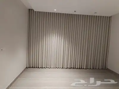 فني تفضل جميع انواع الكنب والستاير تنجيد وتلبيس كنب 4