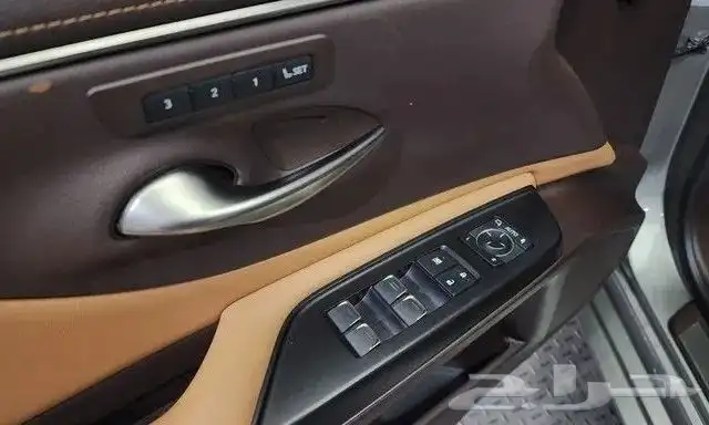 لكزس ES300 2021 استيراد من كوريا 8