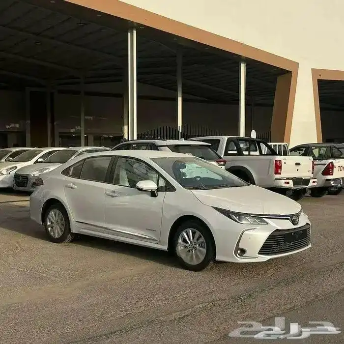 تويوتا كورولا 2025 1