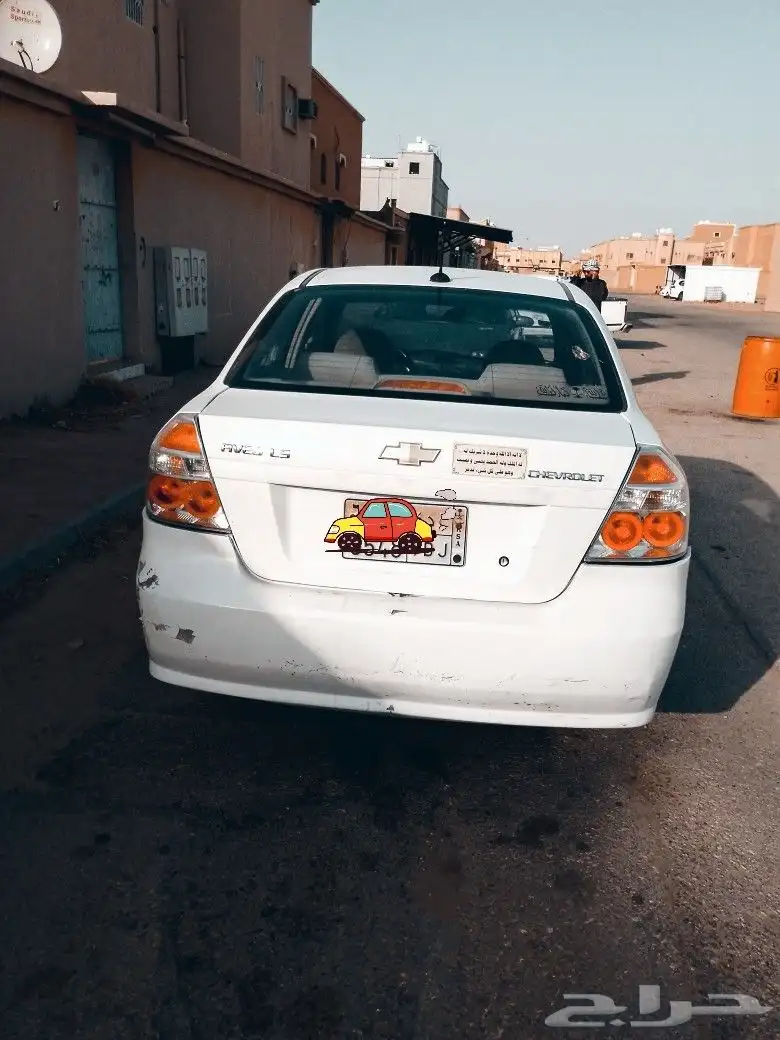 سيارة افيو 2014 للبيع 2
