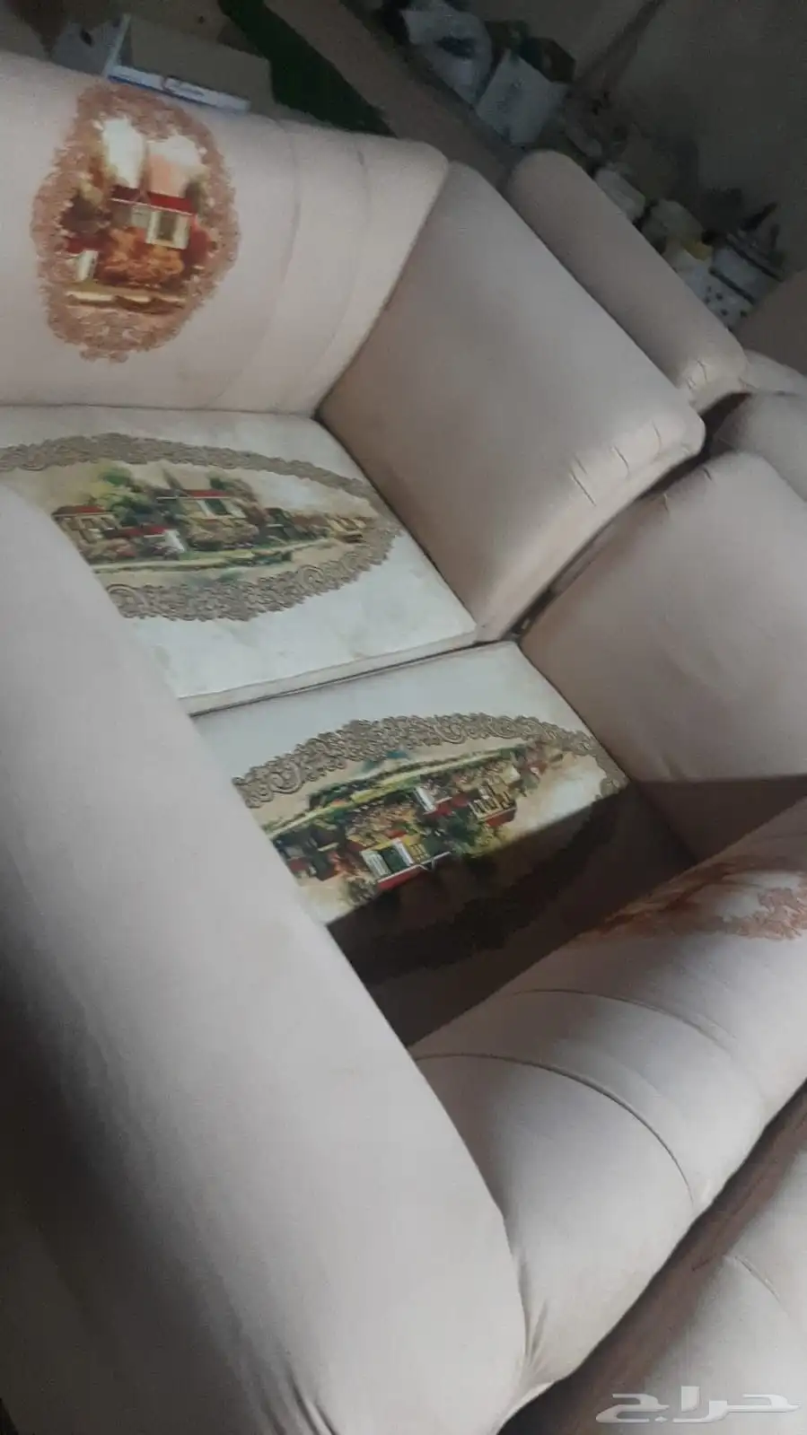 يوجد كنب بحالة ممتازة ونظيف للبيع 6 قطع 1