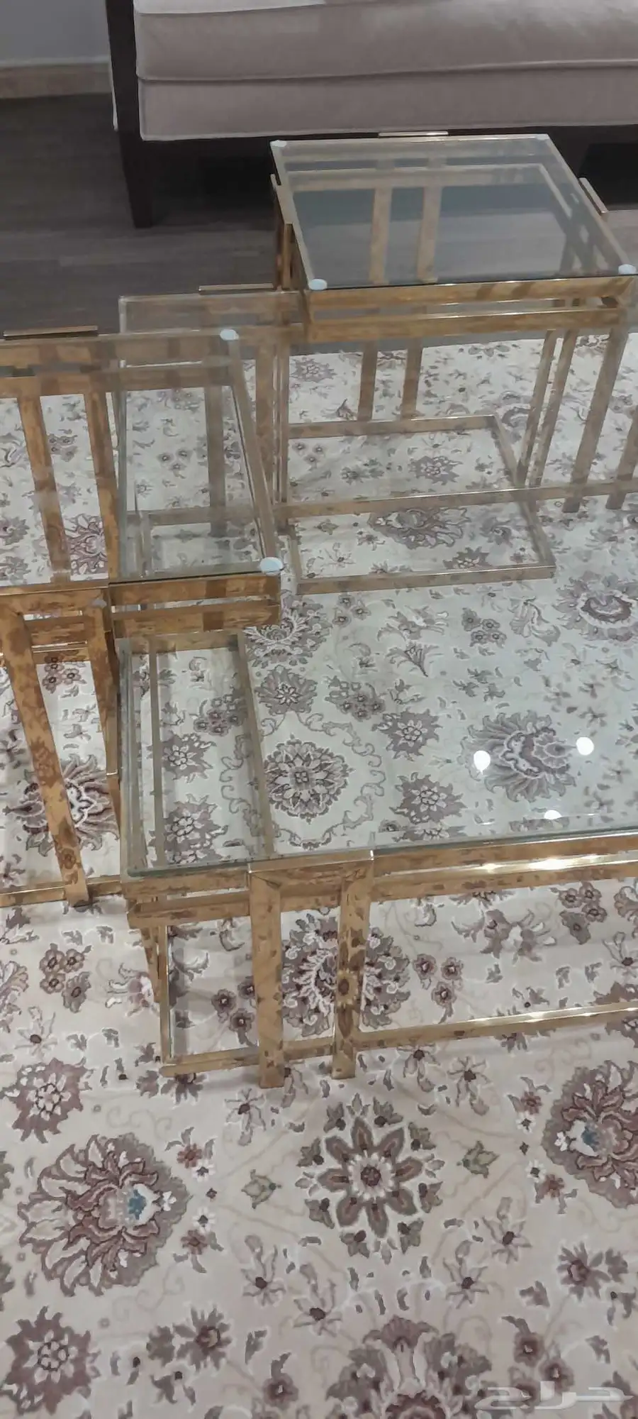 طاوله قزاز 0