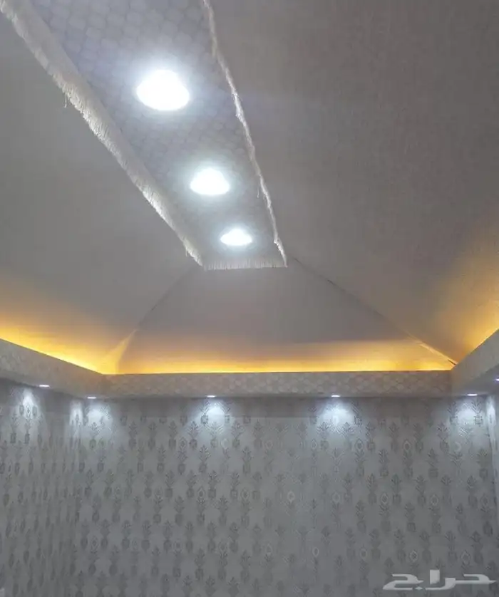 مشبات مظلات 1