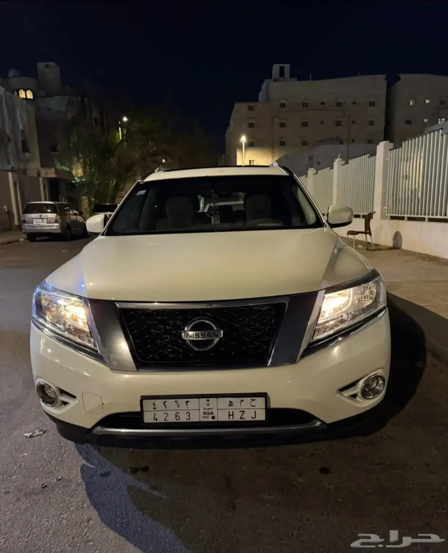 جيب باثفندر 2015 21